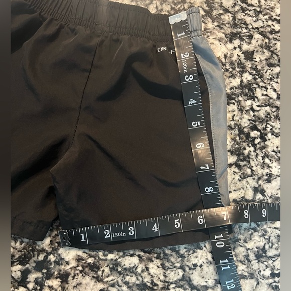 Nike Toddler Boy Shorts Black Gray ~DRI-FIT~2T (0788) - Picture 6 of 8